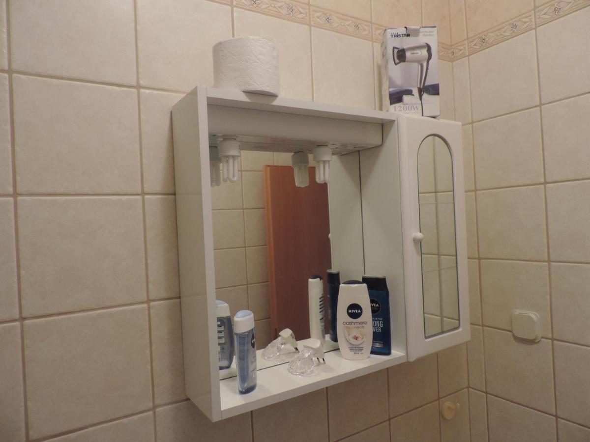 Apartmani Lavanda Pag Town Cameră foto